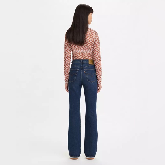 Levi’s Ribcage Boot Button Fly Jeans - Picture 2 of 9